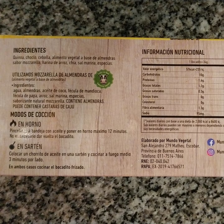 review photo of Mundo Vegetal Bocaditos de quinoa con muzzalmendra sabor choclo shared by @gugudanista on 02 Sep 2021 - review