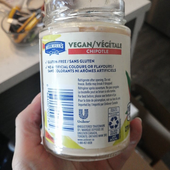 review photo of Hellmann’s Vegan Mayo chipotle shared by @marie1234 on 12 Dec 2021 - review