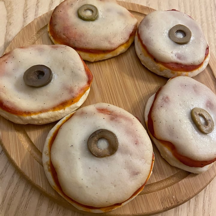 review photo of Lebanese Vegans Social Hub Mini pizza shared by @jadbaki on 02 Feb 2022 - review