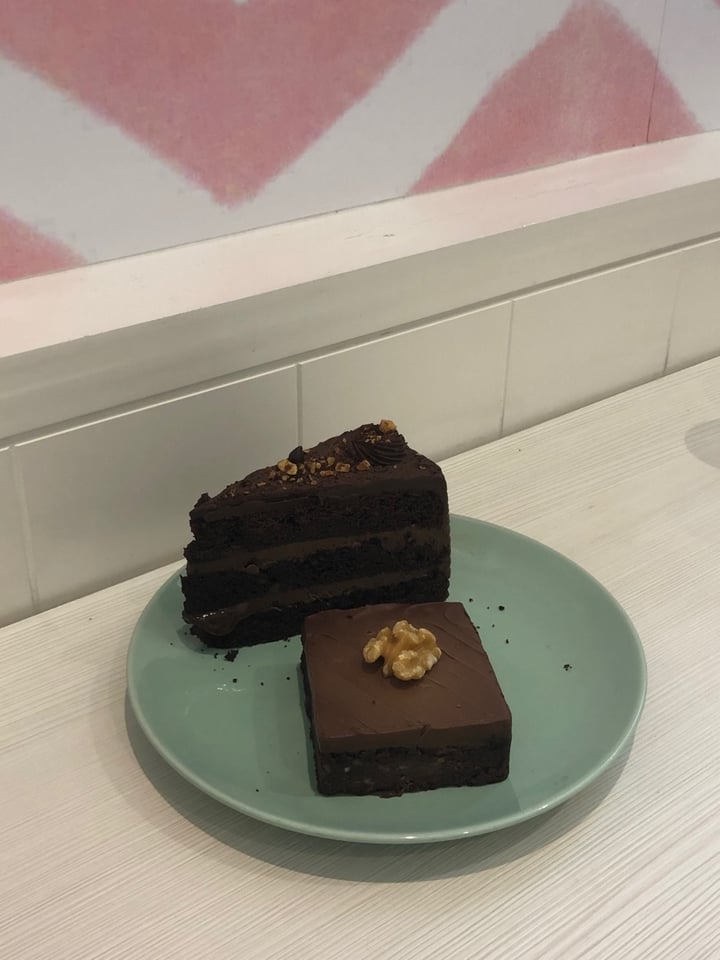 photo of Kind Kones Chocolate Ganache Cake shared by @soba on  30 Mar 2020 - review
