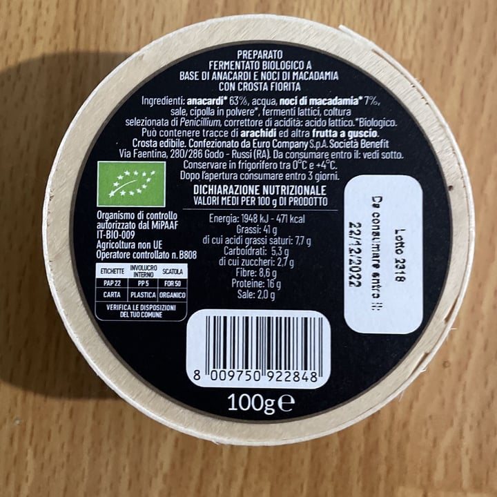 review photo of Camelia Ferentino Biologico Di Anacardi E Noci Di Macadamia shared by @alessia37646 on 05 Dec 2022 - review