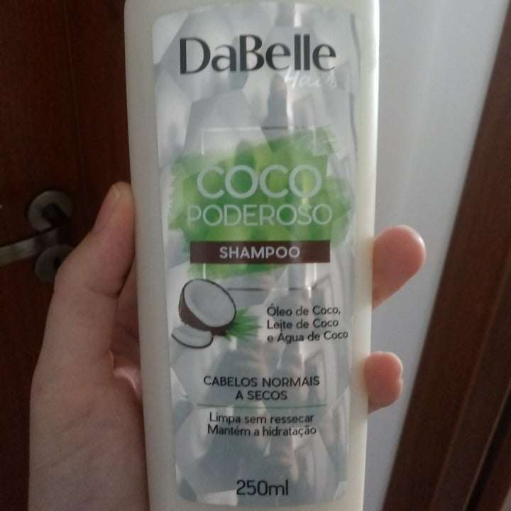 photo of Dabelle Shampoo Dabelle Coco Poderoso shared by @aline4876 on  16 Apr 2022 - review