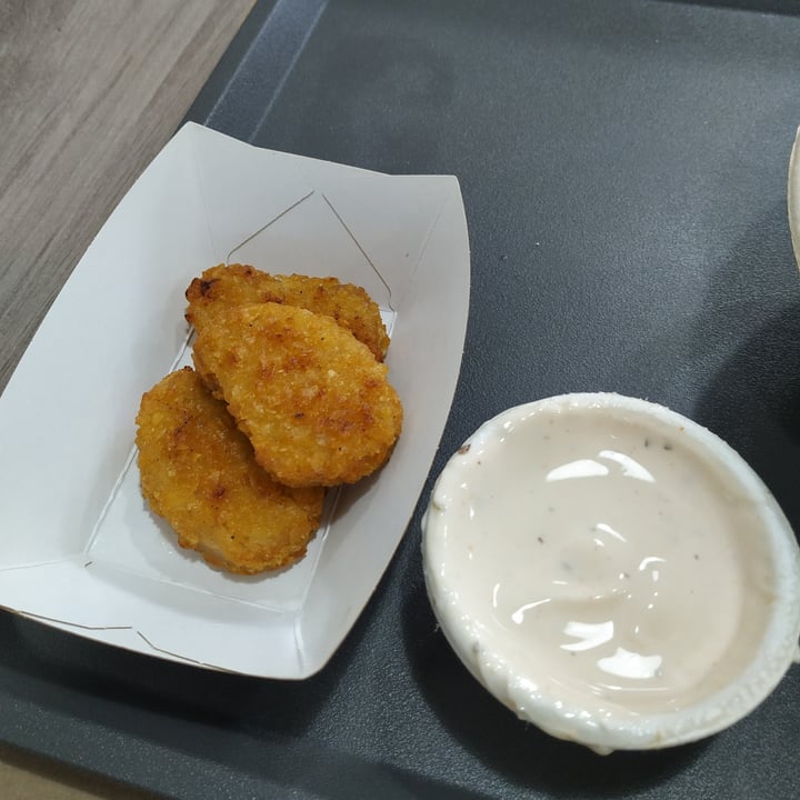 photo of deWeggie's Nuggets shared by @ditovegan on  10 Sep 2021 - review
