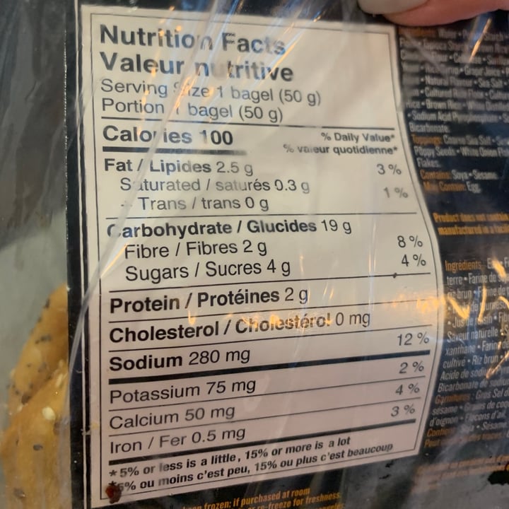 review photo of O’Doughs Everything Bagel Thins shared by @tszedlak on 29 Oct 2020 - review