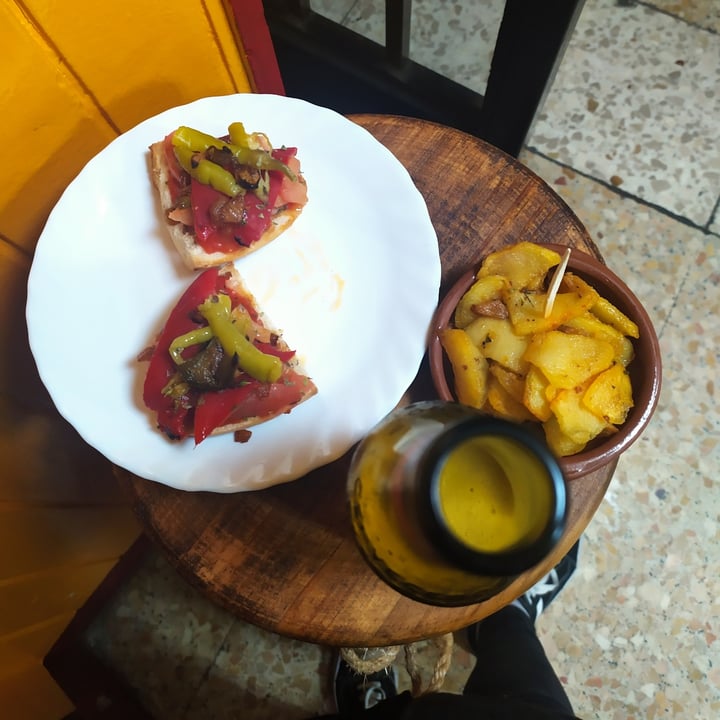review photo of Alaska Patatas al ajillo shared by @meiganegra666 on 30 Aug 2021 - review