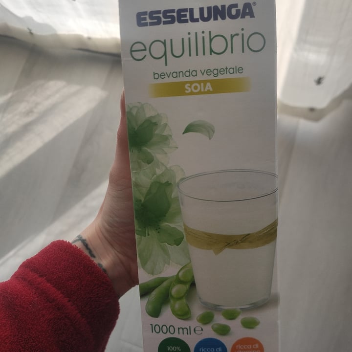 photo of Esselunga Bio Bevanda vegetale di soia shared by @rougelie on  22 Mar 2022 - review