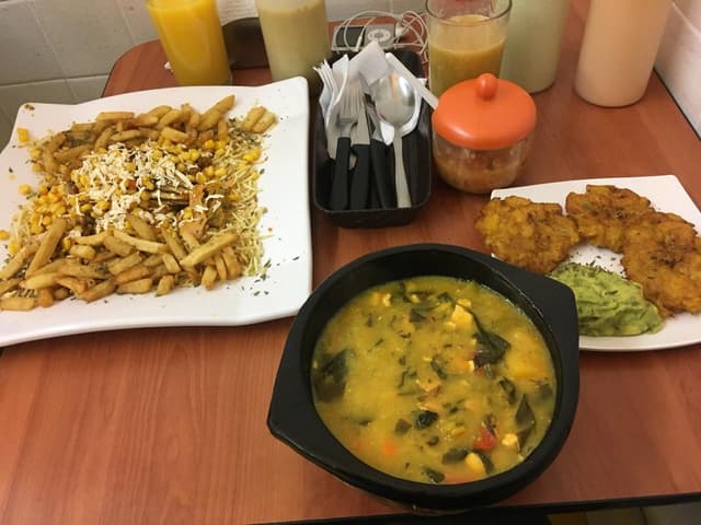 Photo of the dish “Picada y sopa vegan”