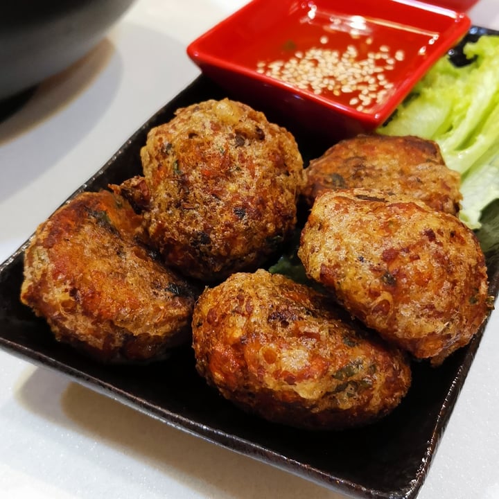 photo of Red Apple Veggie Café Omni Meatball shared by @ryzahandprints on  19 Sep 2021 - review