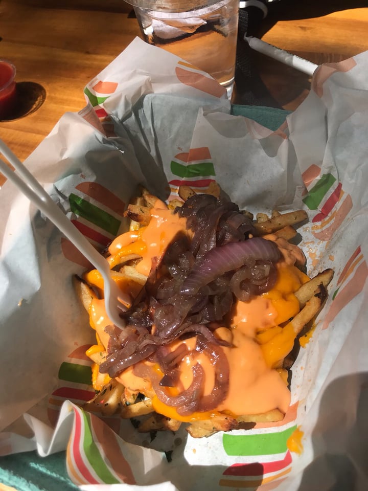 photo of Burger Patch “Patch Style” Fries shared by @sam0729 on  12 Jun 2019 - review