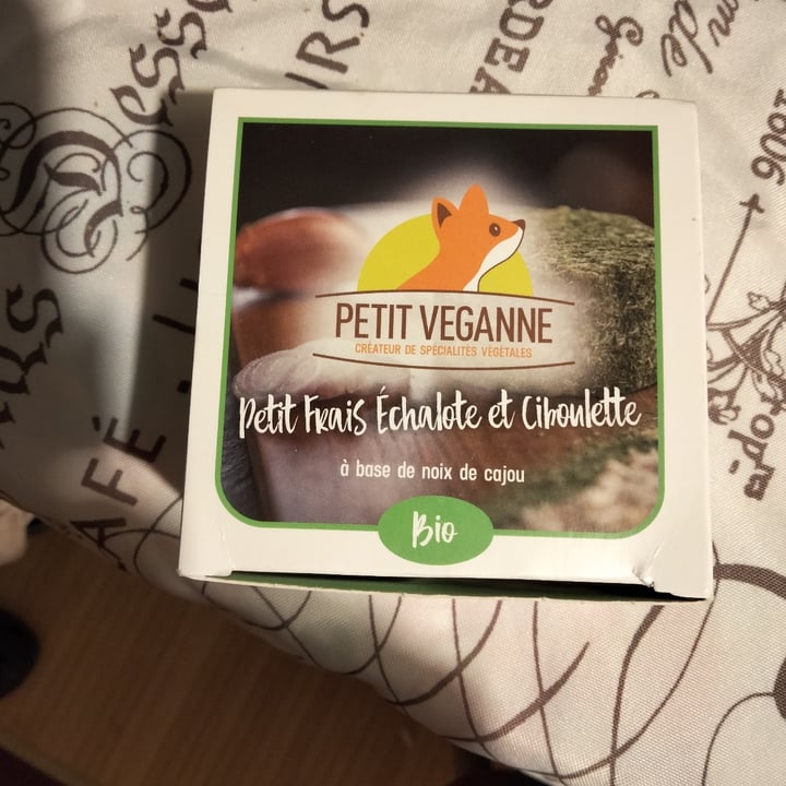 review photo of Petit veganne Petit Frais Échalote et Ciboulette shared by @iccapiry on 30 Mar 2022 - review