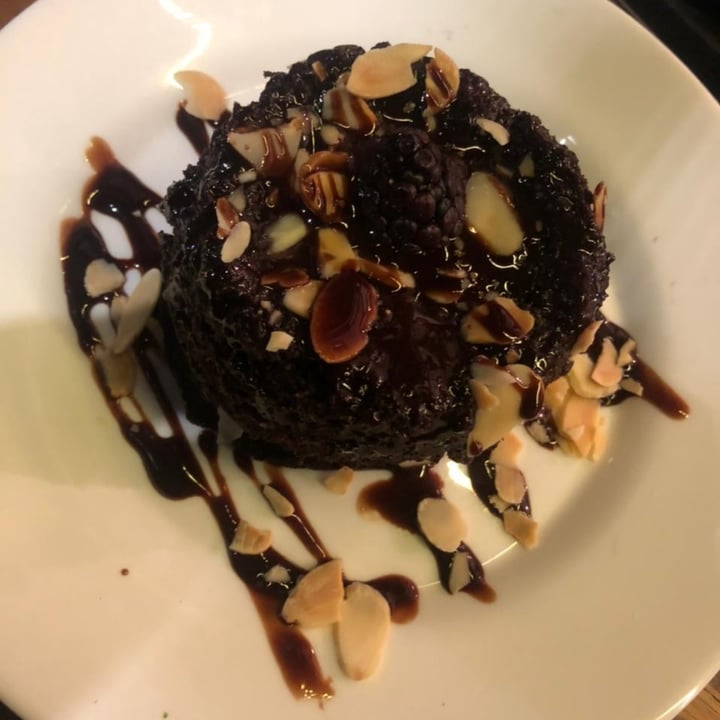 photo of Salvaxe Volcan de chocolate shared by @anafalcon on  10 Apr 2021 - review