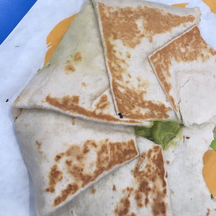 review photo of Taco Bell crunchy wrap shared by @veggietico on 08 Aug 2022 - review