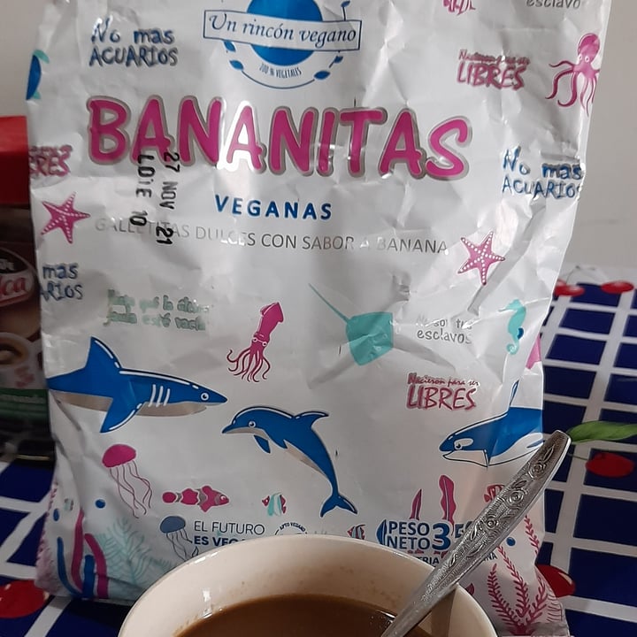 photo of Un Rincón Vegano Bananitas Galletitas Dulces con sabor a Banana shared by @nati95 on  11 Sep 2021 - review