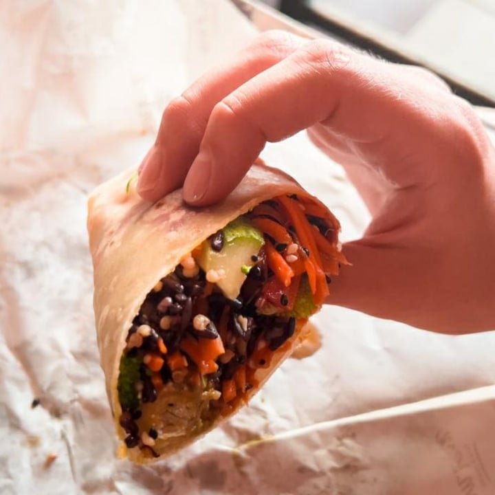 review photo of Breeze Koh Tao Superfood Wrap shared by @sabineb on 27 Apr 2022 - review