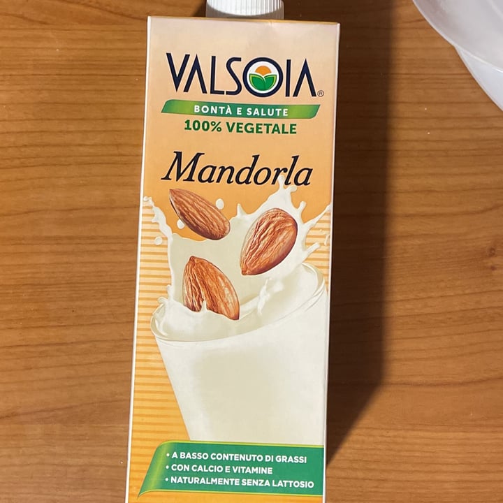 photo of Valsoia Latte di mandorla shared by @lib17 on  25 Jan 2022 - review