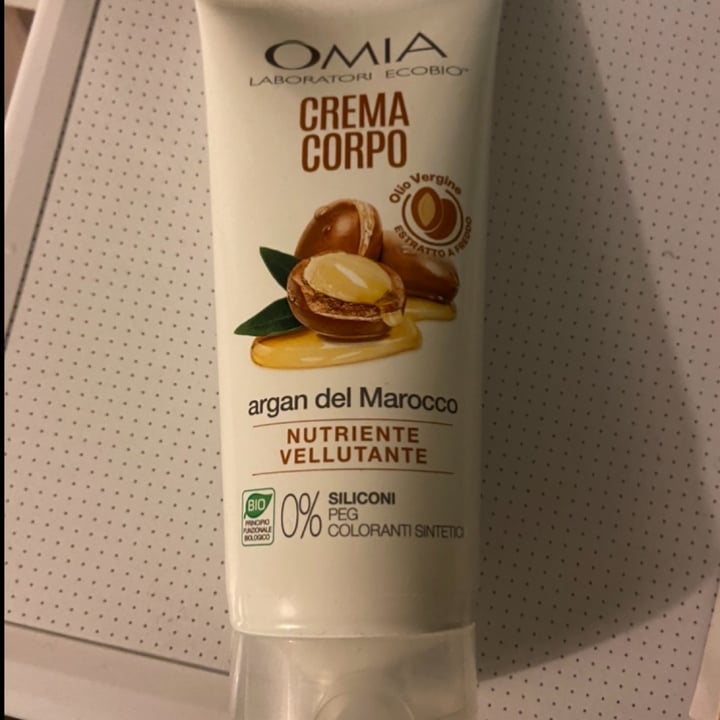 photo of Omia Crema corpo olio d’argan shared by @aletozzi on  09 May 2022 - review