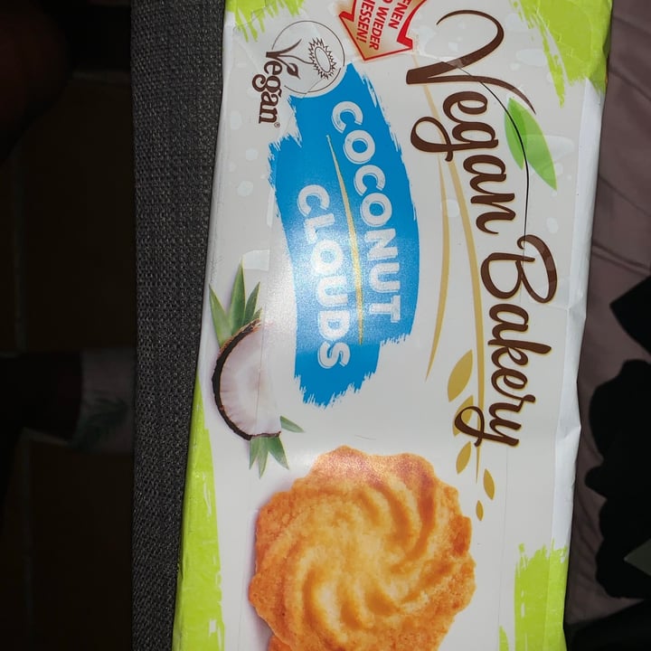 review photo of Vegan Bakery Coconut clouds shared by @lili1 on 15 Aug 2021 - review