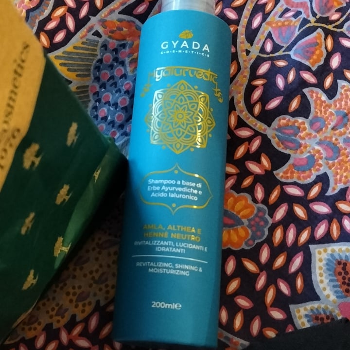 review photo of Gyada Cosmetics shampoo amla, Althea E Hennè Neutro shared by @elisamo on 28 May 2022 - review