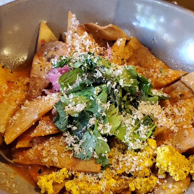 Photo of the dish “Chilaquiles rojos”
