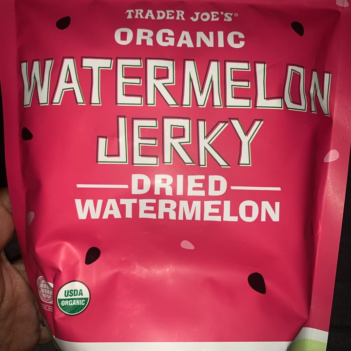 photo of Trader Joe’s Watermelon Jerky Trader Joe’s Watermelon Jerky shared by @prettybbzia on  06 Apr 2022 - review