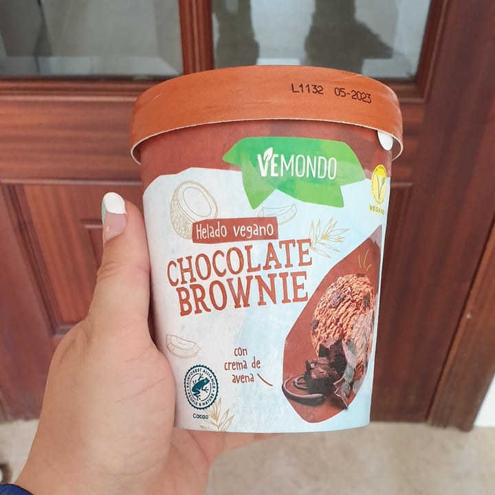 photo of Vemondo Helado Vegano Chocolate Brownie   shared by @lulivegan on  18 Jul 2021 - review