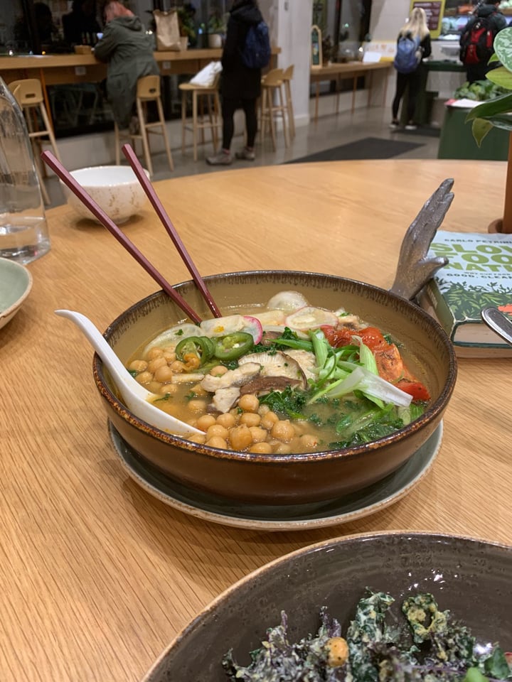 review photo of Life Alive Organic Cafe Blonde miso ramen shared by @aestheticallyadventurous on 03 Apr 2019 - review