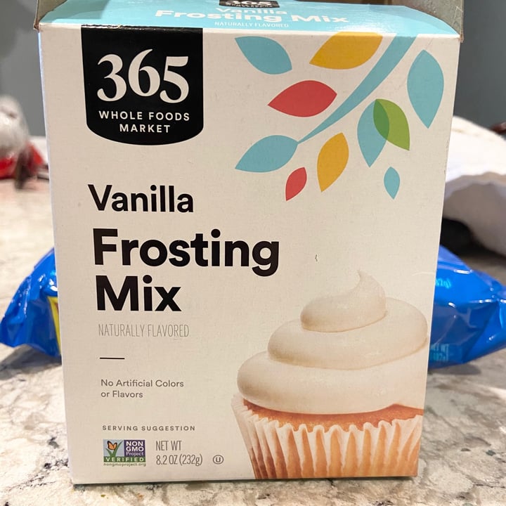 photo of 365 Whole Foods Market Vanilla Frosting Mix shared by @vfct on  06 Jun 2021 - review