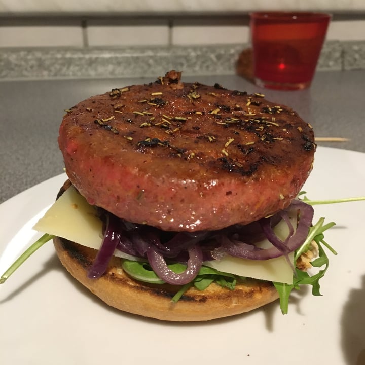 photo of Next Level Meat Burger Vegetali  shared by @francib94 on  27 Nov 2021 - review