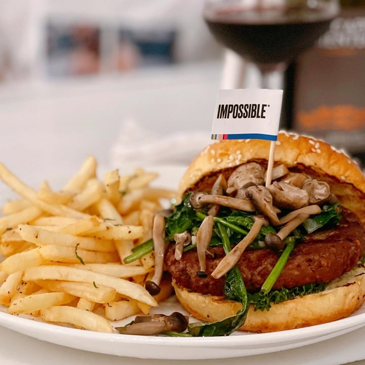 photo of Botany Robertson Quay Vegan Impossible burger shared by @veggiexplorer on  27 Mar 2022 - review