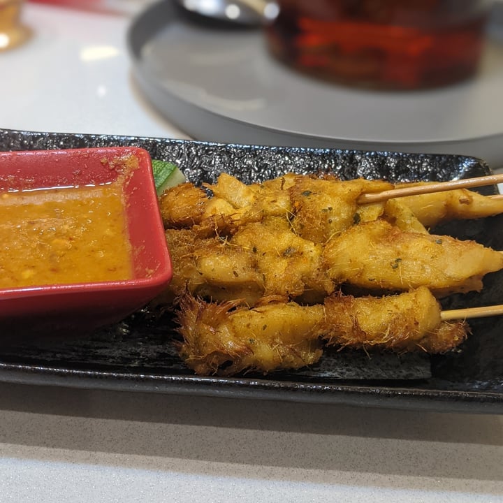 photo of Red Apple Veggie Café Golden Mushroom Satay shared by @shawneofthedead on  12 Dec 2020 - review