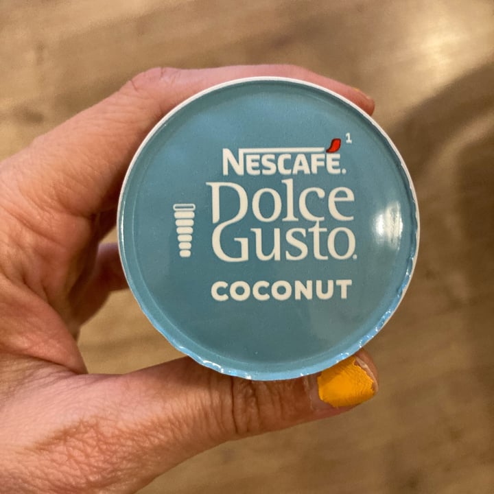 photo of Nescafè dolce gusto Coconut Macchiato shared by @meditarnaescola on  07 Dec 2022 - review