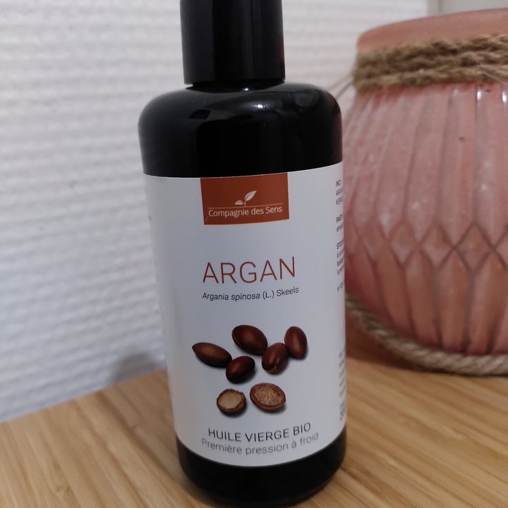 photo of La Compagnie des Sens Huile d'Argan shared by @phanieb44 on  16 Jan 2022 - review