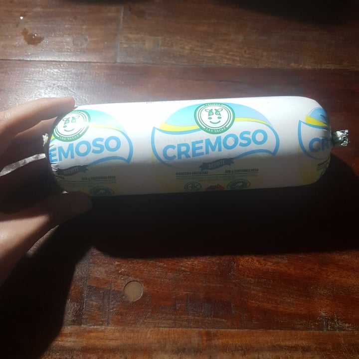photo of Felices Las Vacas Queso Cremoso en Cilindro shared by @liladsf13 on  25 Aug 2021 - review