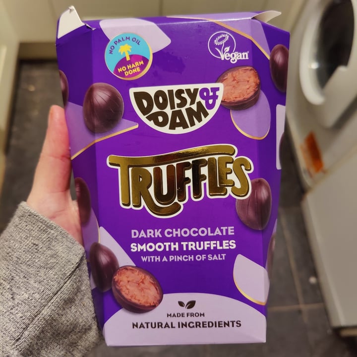 photo of Doisy & Dam Truffles shared by @plumesworld on  15 Feb 2022 - review