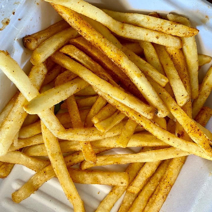 photo of Native Foods Café seasoned fries shared by @curvycarbivore on  17 Aug 2022 - review