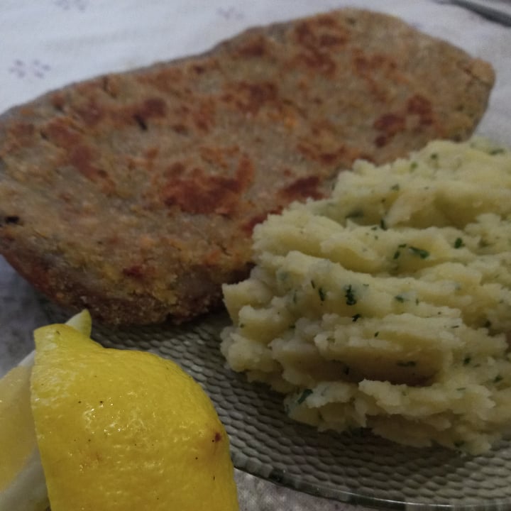 review photo of Veganesh Sandwich Completo Milanesa De Seitán shared by @pachidiri on 04 Sep 2021 - review