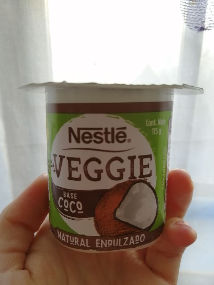 photo of Nestlé  Alimento de Coco Veggie Natural Endulzado shared by @unknownveg on  28 Feb 2020 - review