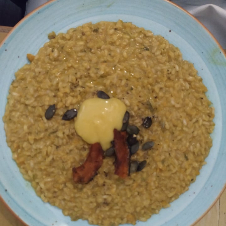 review photo of L'Orto già Salsamentario - Vegan & raw food Risotto Integrale Con Crema Di Fagioli E Asparagi shared by @veganabillon on 29 Sep 2022 - review