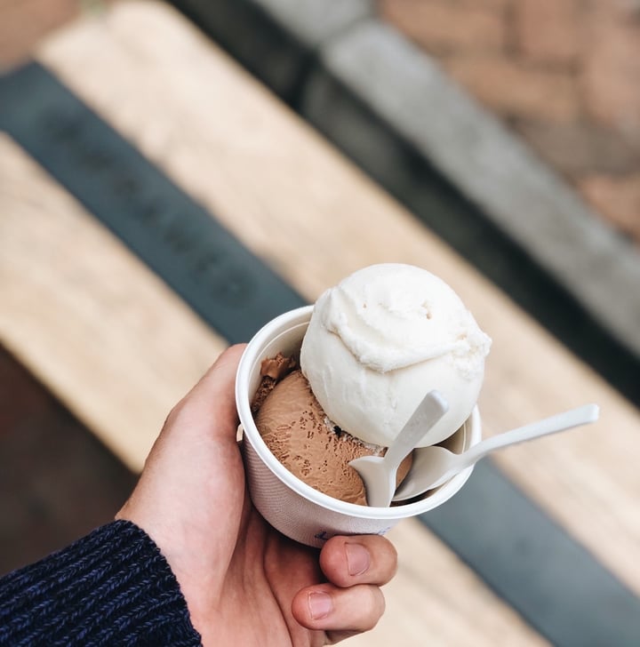 photo of Unframed Ice Cream Vegan Chocolate Ice Cream shared by @hanmitchell on  06 Jan 2020 - review