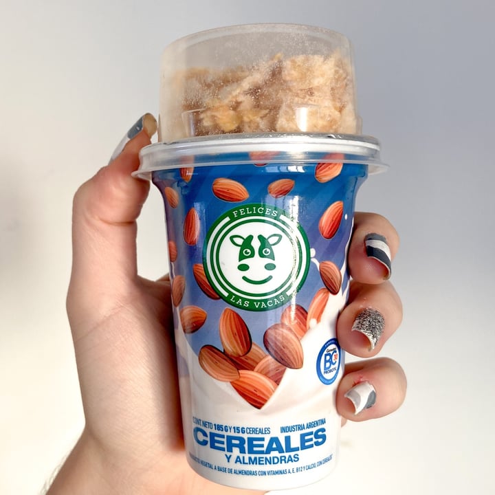 review photo of Felices Las Vacas Yogurt shared by @camicoorrea on 29 Mar 2022 - review