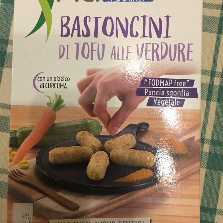 photo of Natura Nuova Bastoncini Di Tofu Alle Verdure shared by @robyn80 on  31 Dec 2021 - review