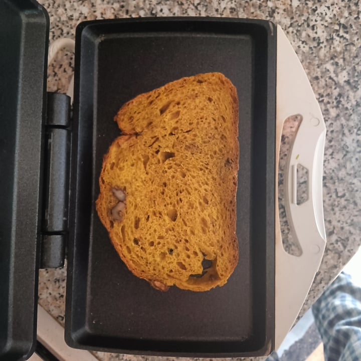 review photo of Natura Sì Pane Con Curcuma e Noci shared by @alessandro19restante on 30 Apr 2022 - review