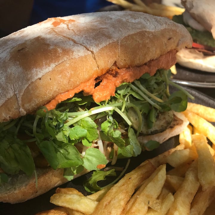 review photo of Fuente Rica Rica Sándwich shared by @franiwonka on 27 Feb 2021 - review