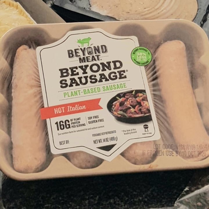review photo of Beyond Meat Beyond Sausage Hot Italian shared by @isha26 on 05 Jun 2020 - review