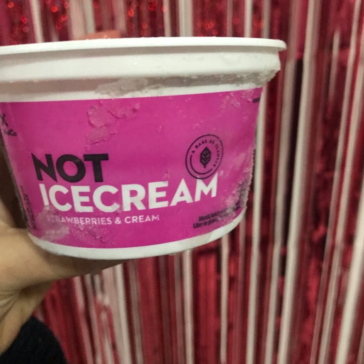 photo of NotCo Not Icecream Strawberries & Cream Mini shared by @jjazcuello on  22 Jul 2021 - review