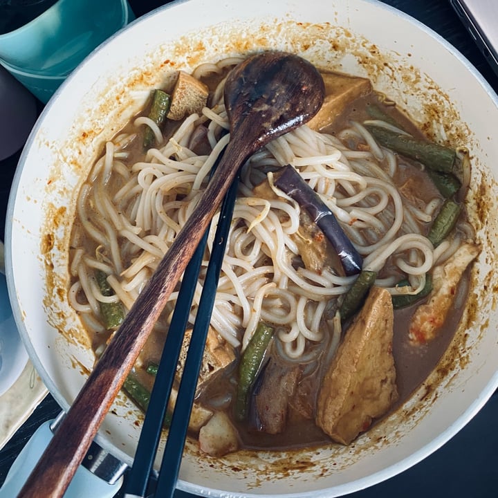 review photo of Green on Earth Vegetarian Cafe Laksa shared by @mags21 on 28 May 2022 - review