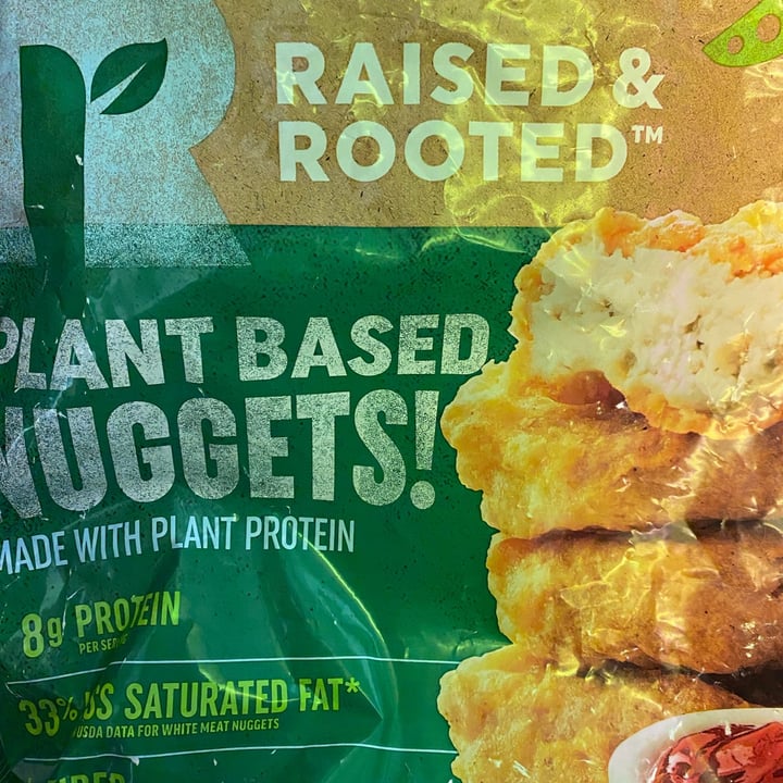 photo of Raised & Rooted Plant Based Nuggets shared by @marevegan1111 on  12 Jun 2021 - review