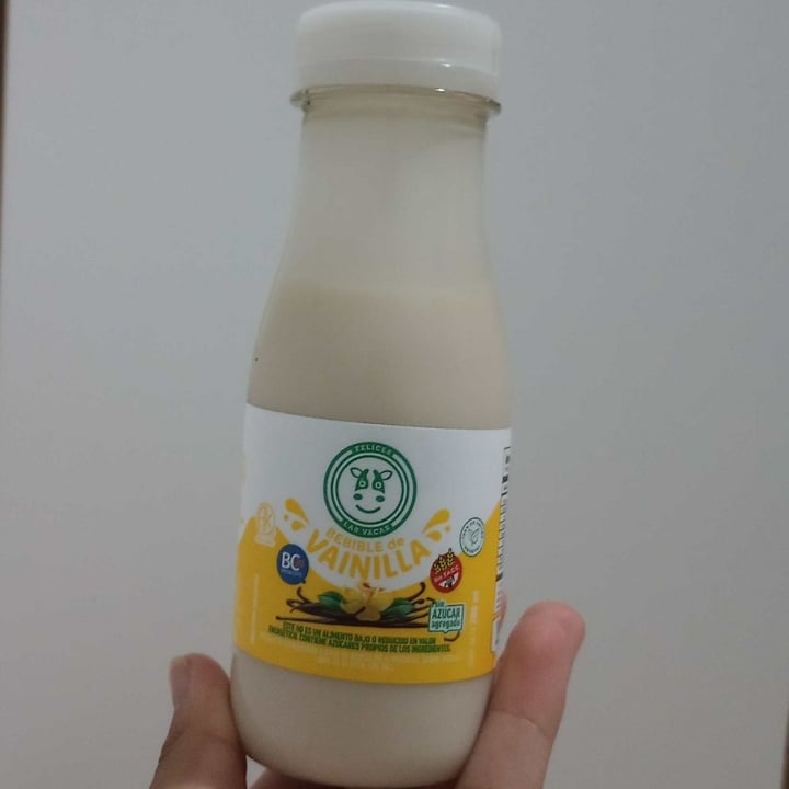 photo of Felices Las Vacas Yogur bebible de Vainilla shared by @yyazyyazmin on  12 Nov 2022 - review