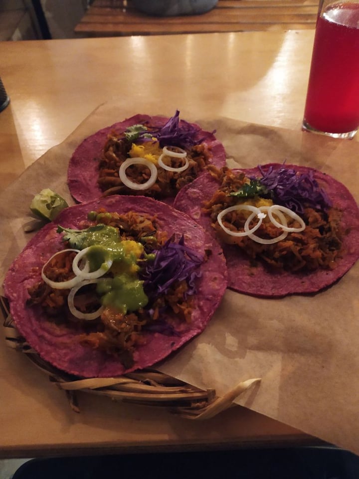 photo of La Pitahaya Vegana Tacos De Pastor shared by @olafasolecabra on  09 Mar 2020 - review