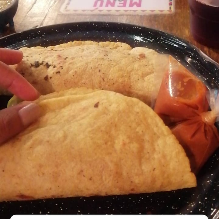 photo of Revolucion Verde Combo quesadilla shared by @sheycabral on  30 Aug 2020 - review